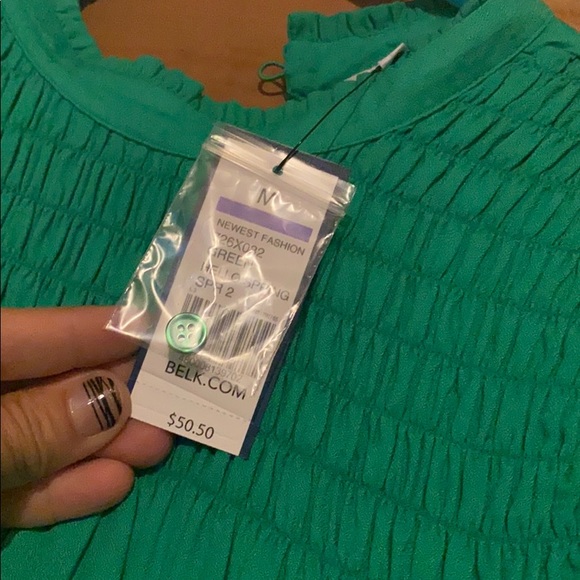 Women’s shirt - Picture 2 of 2